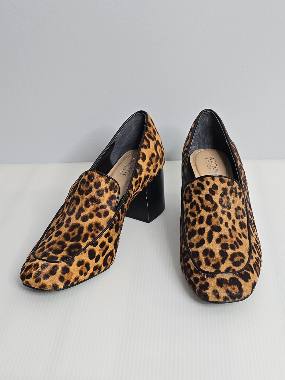 NWOB Alfani Brown Leopard Print Haircalf Block Heel Loafers